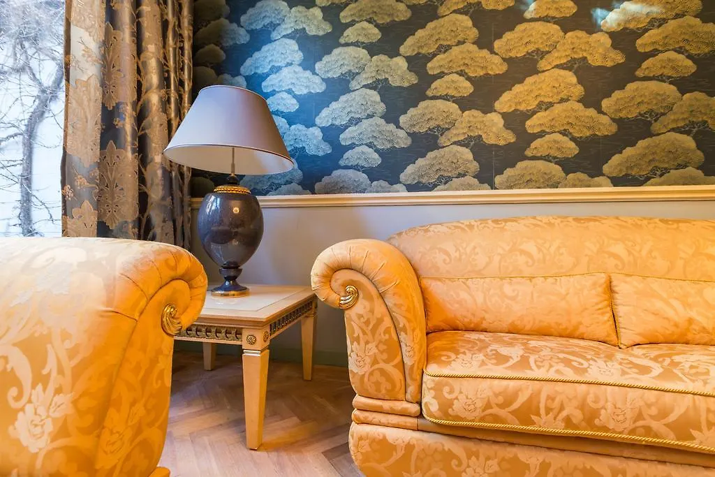 The Royal Suite II - R.Q.C. Den Haag Apartment